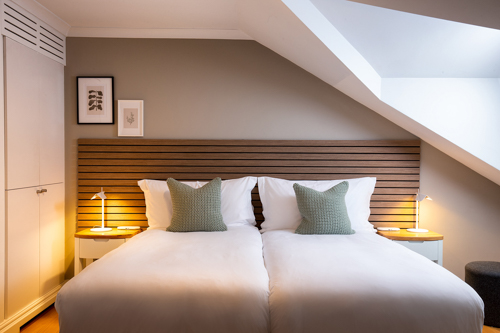 Monarch House, Kensington